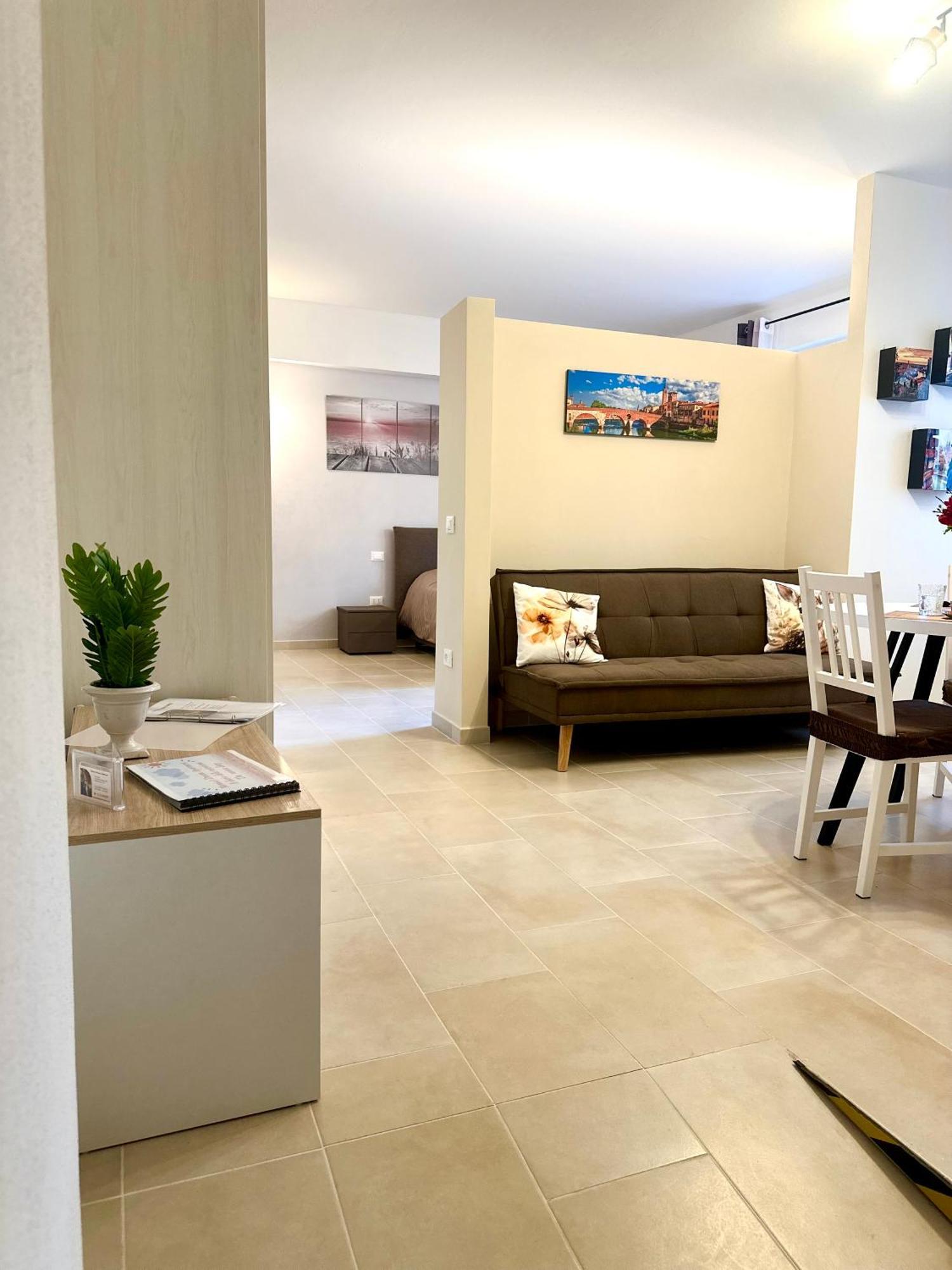 Monica'S Dream Apartment Verona Eksteriør billede